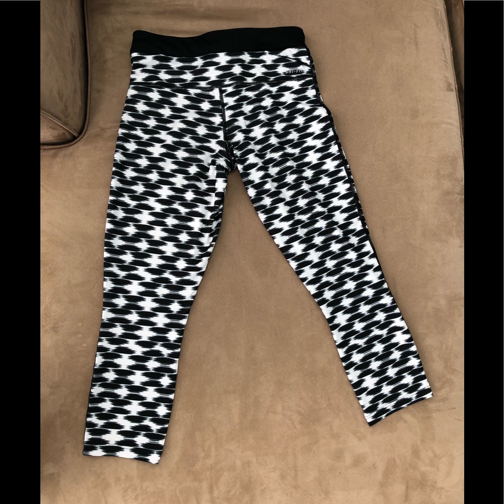 Nike Dri-fit Relay Capri